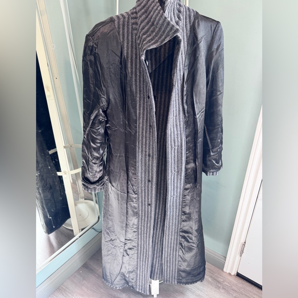 80% Wool Vintage Wool Long Coat Embroidered Minimal Designer Size S - Picture 7 of 16
